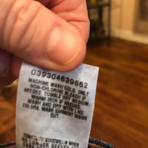 Levi’s Boot Cut 512 - Picture 7 of 7